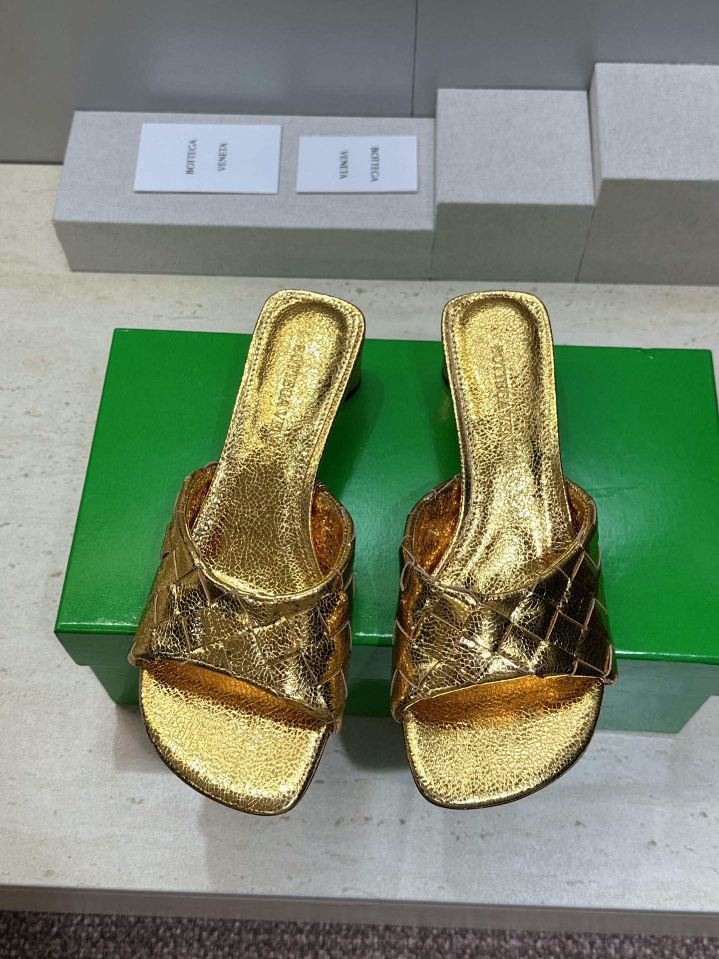 Hermes Izmir Sandal