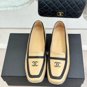 Chanel Slingbacks Flat