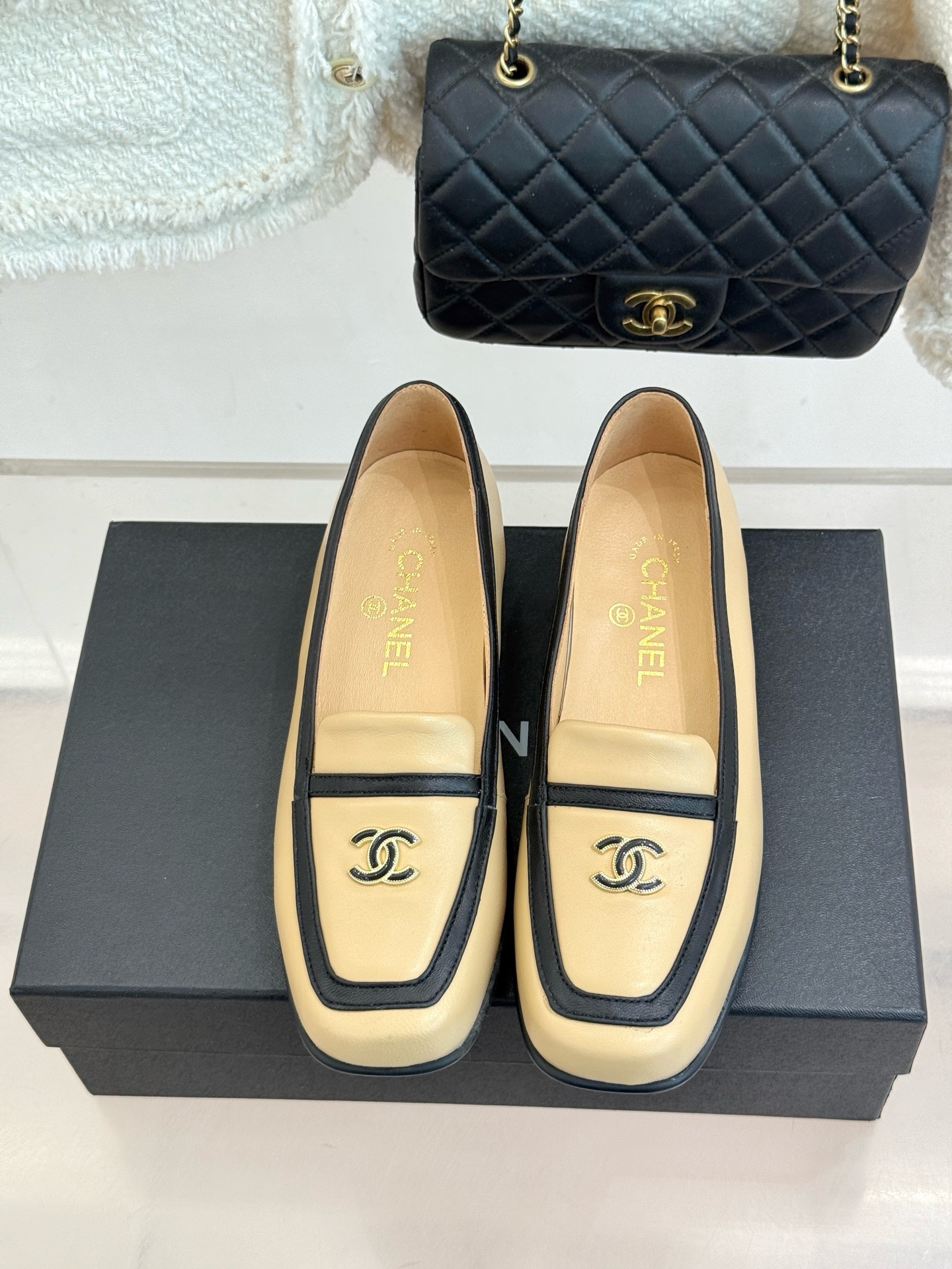 Chanel Slingbacks Flat