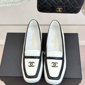 Chanel Slingbacks Flat