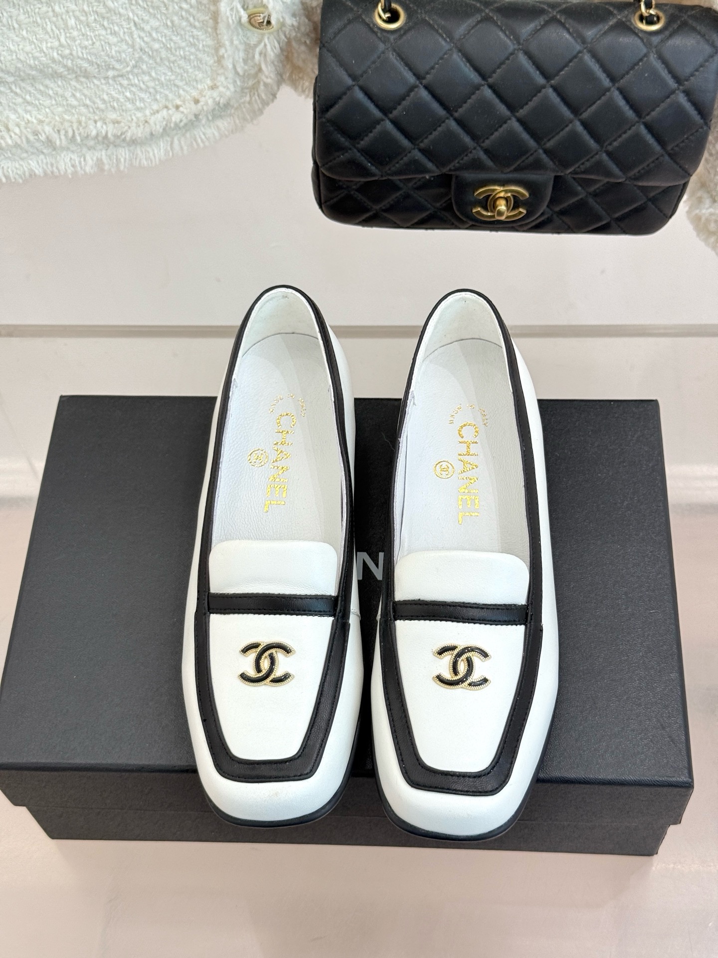 Chanel Slingbacks Flat