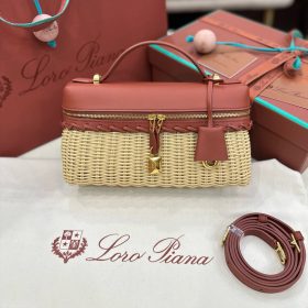 Chanel Maxi Flap Bag Chanel Maxi Flap Bag