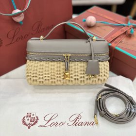 Chanel Maxi Flap Bag Chanel Maxi Flap Bag