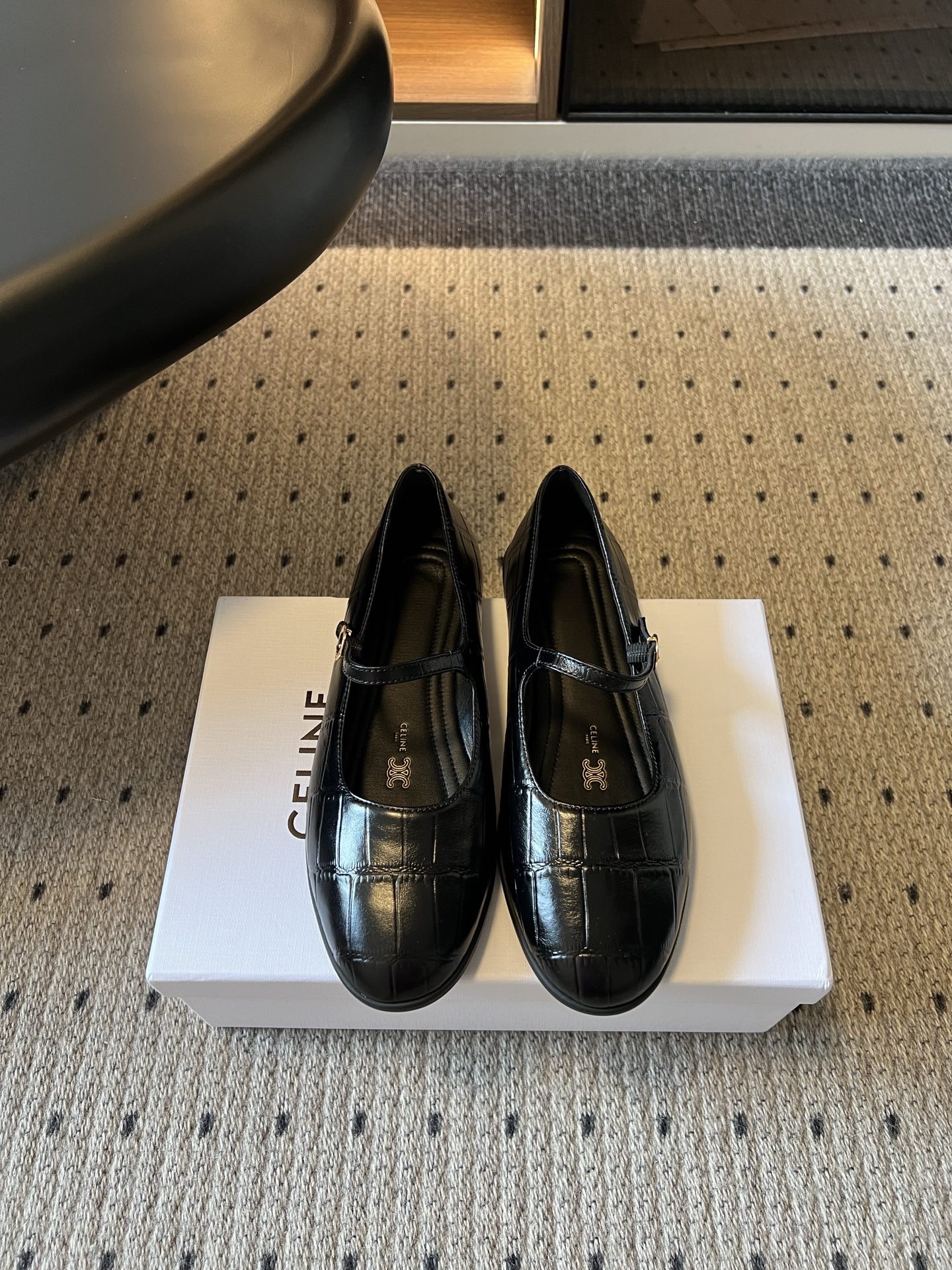 Celine Macaron Mule
